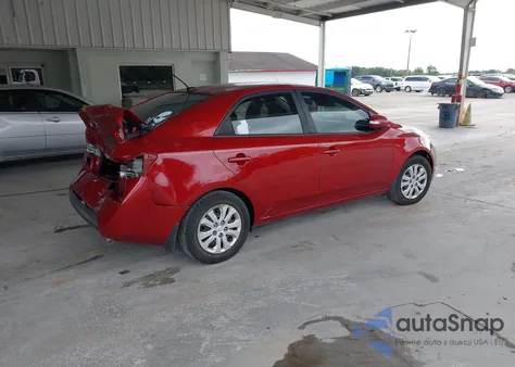 2010 Kia Forte Ex z USA, uszkodzony, nr VIN KNAFU4A2XA5215019